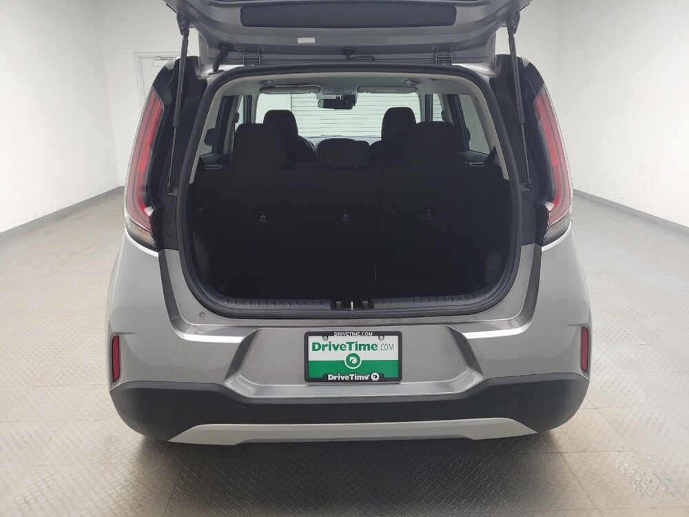 2023 Kia Soul in Eastpointe, MI 48021 - 18114628 29