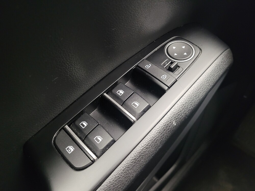 2023 Kia Soul in Eastpointe, MI 48021 - 18114628 27