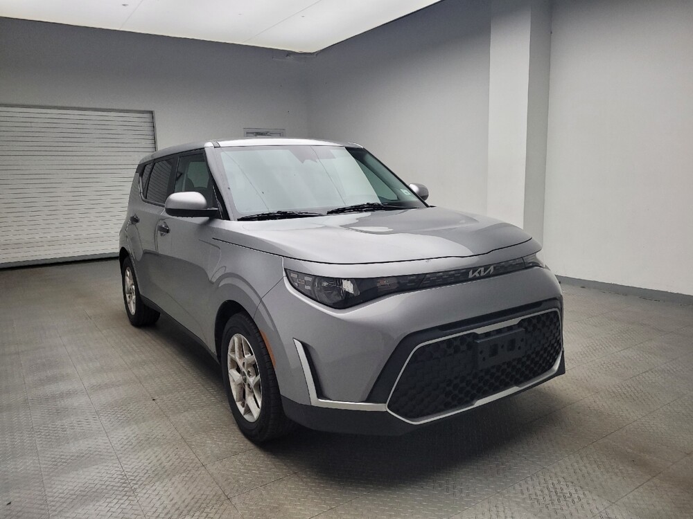 2023 Kia Soul in Eastpointe, MI 48021 - 18114628 13