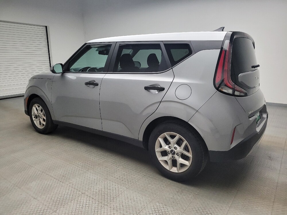 2023 Kia Soul in Eastpointe, MI 48021 - 18114628 3