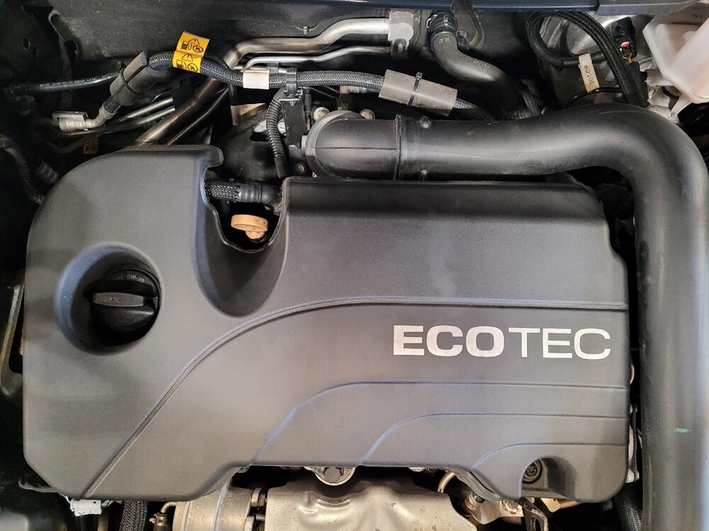 2021 Chevrolet Equinox in Greensboro, NC 27407 - 18114631 30