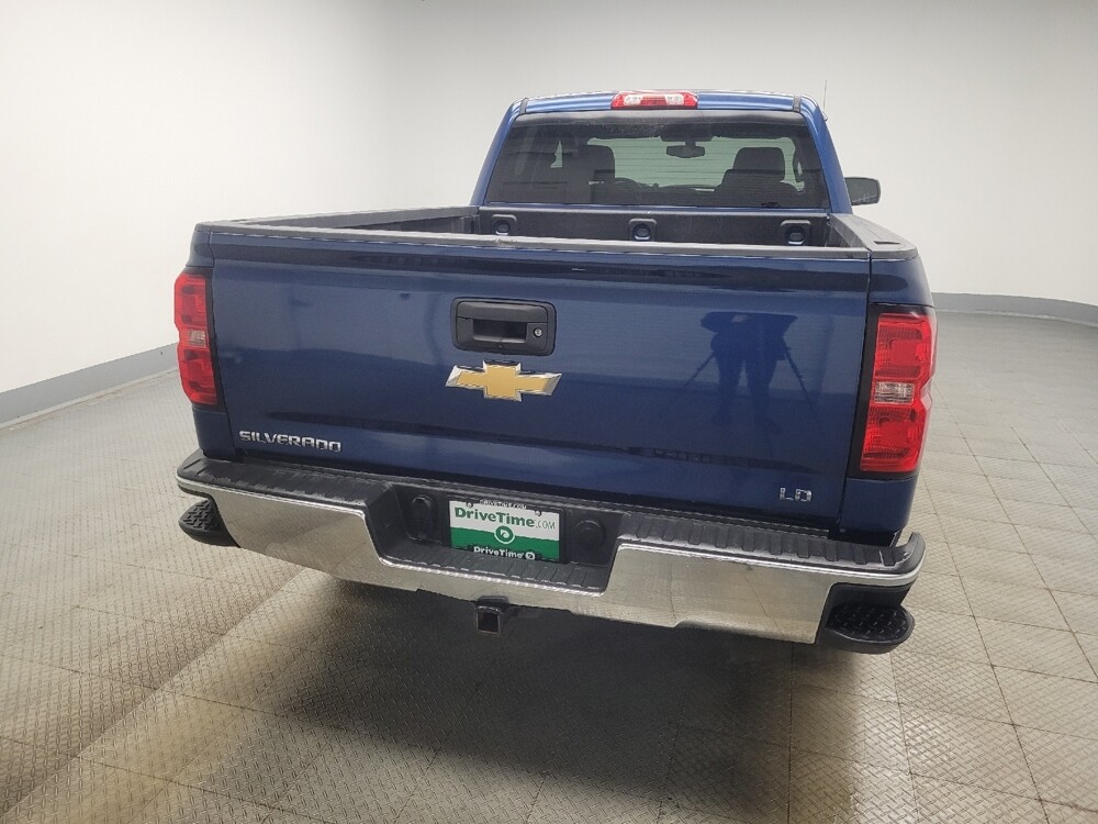 2019 Chevrolet Silverado 1500 in Ft Wayne, IN 46805 - 18114635 7