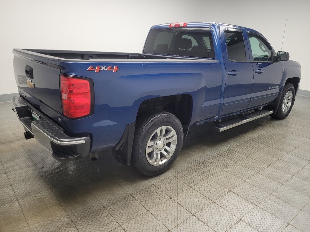 2019 Chevrolet Silverado 1500 in Ft Wayne, IN 46805 - 18114635 10