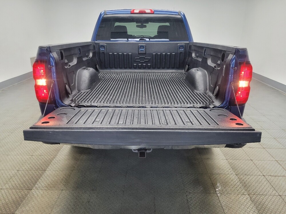 2019 Chevrolet Silverado 1500 in Ft Wayne, IN 46805 - 18114635 29