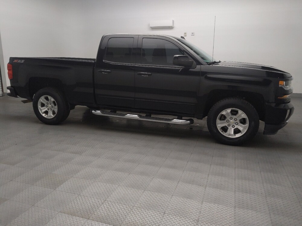 2017 Chevrolet Silverado 1500 in Arlington, TX 76011 - 18114638 11
