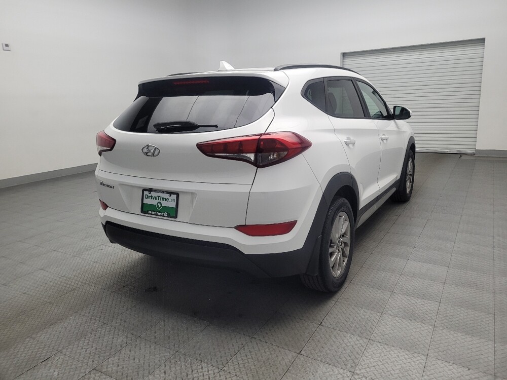 2018 Hyundai Tucson in Oklahoma City, OK 73139 - 18114642 9