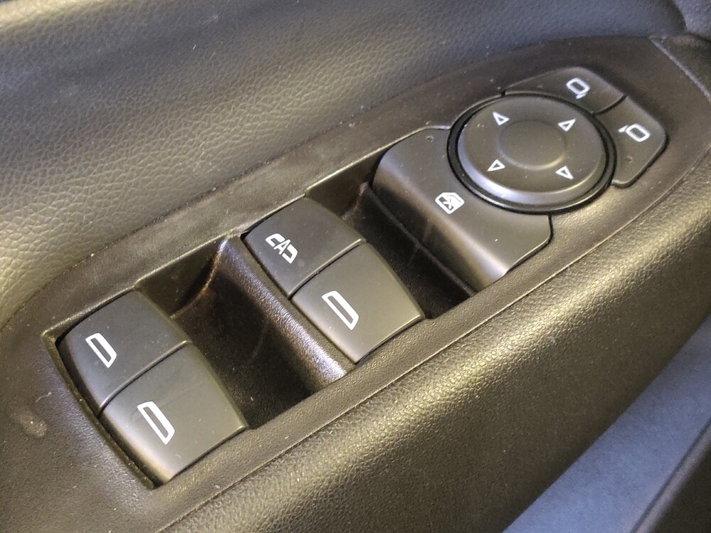 2019 Chevrolet Equinox in Houston, TX 77074 - 18114645 27