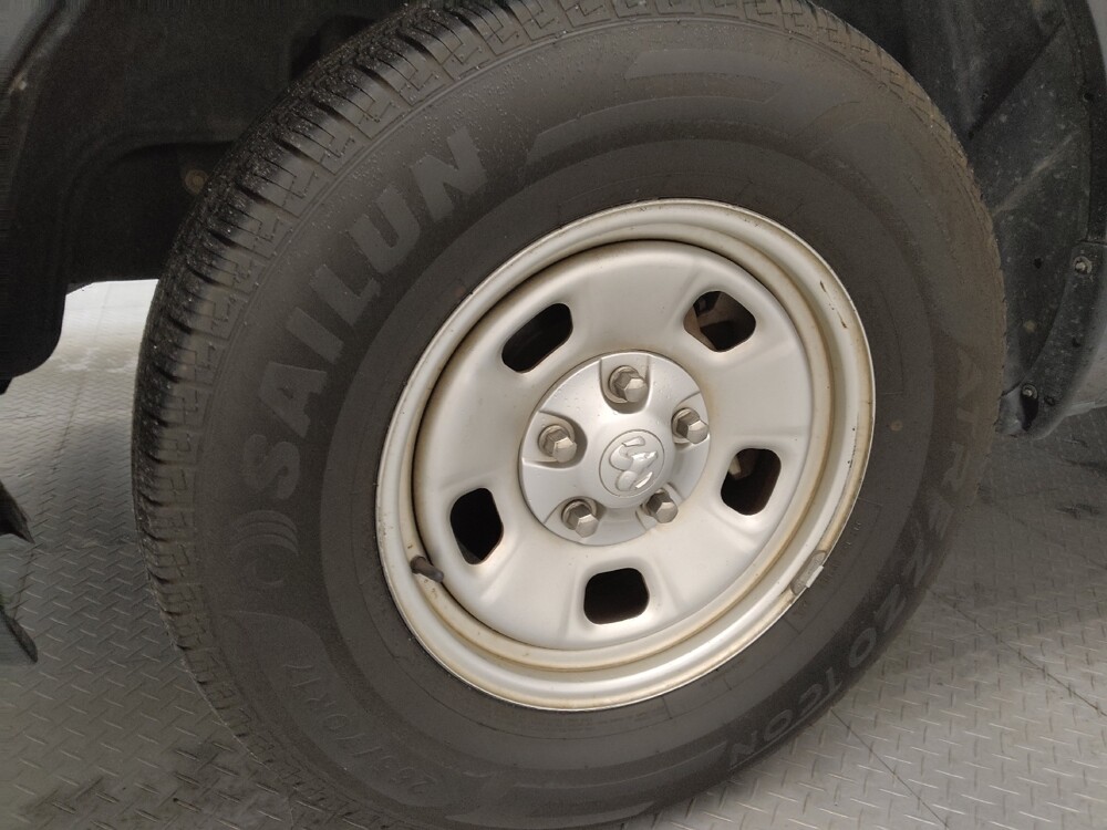 2016 RAM 1500 in Charleston, SC 29414 - 18114650 31