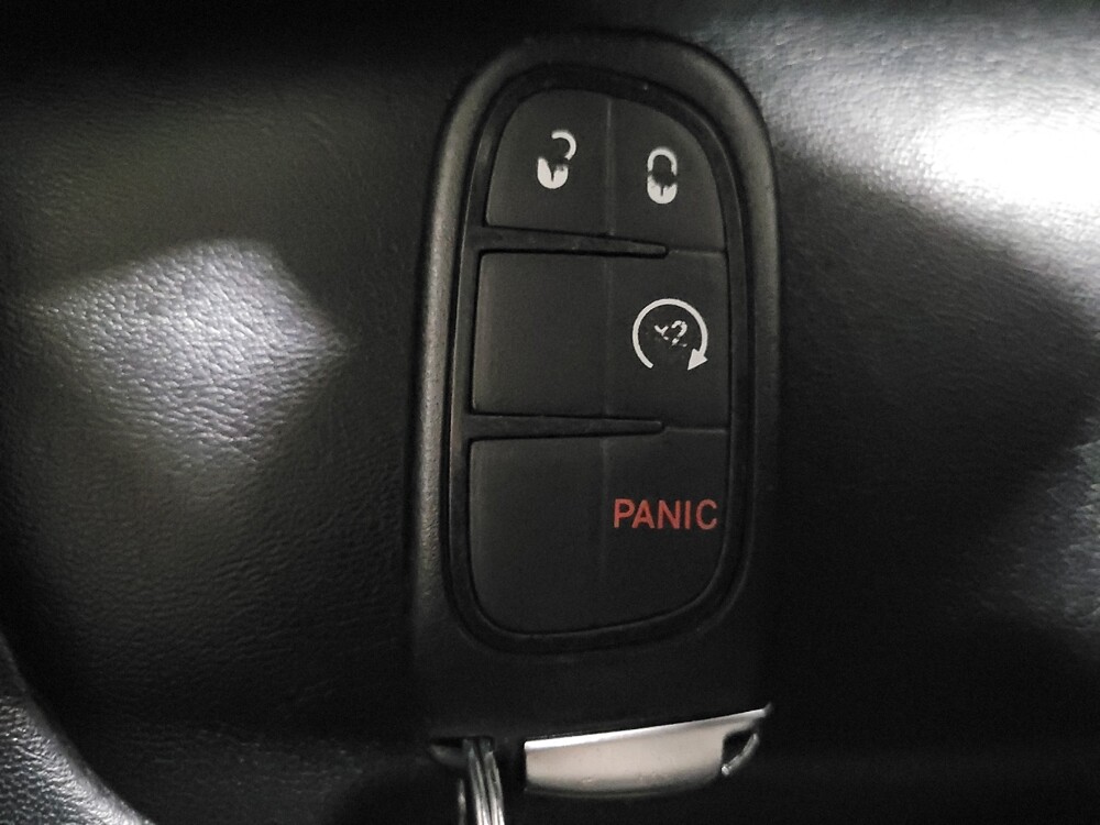 2019 Jeep Cherokee in Glen Burnie, MD 21061 - 18114654 32