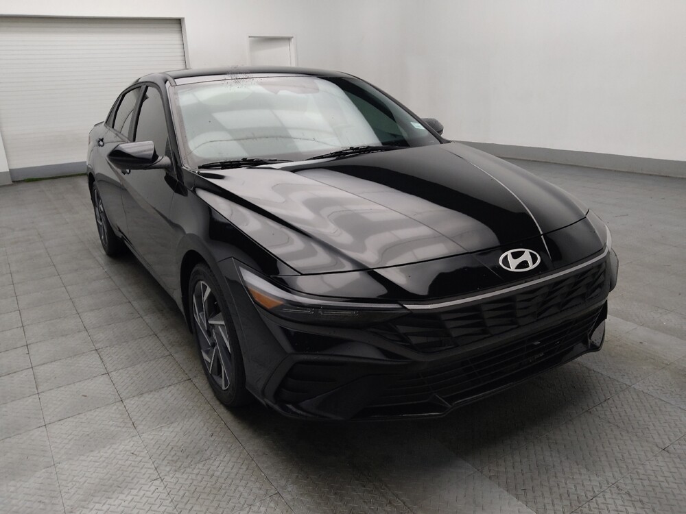 2025 Hyundai Elantra in Stone Mountain, GA 30083 - 18114658 13