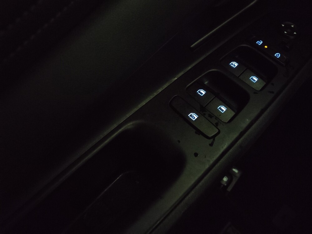 2025 Hyundai Elantra in Stone Mountain, GA 30083 - 18114658 27