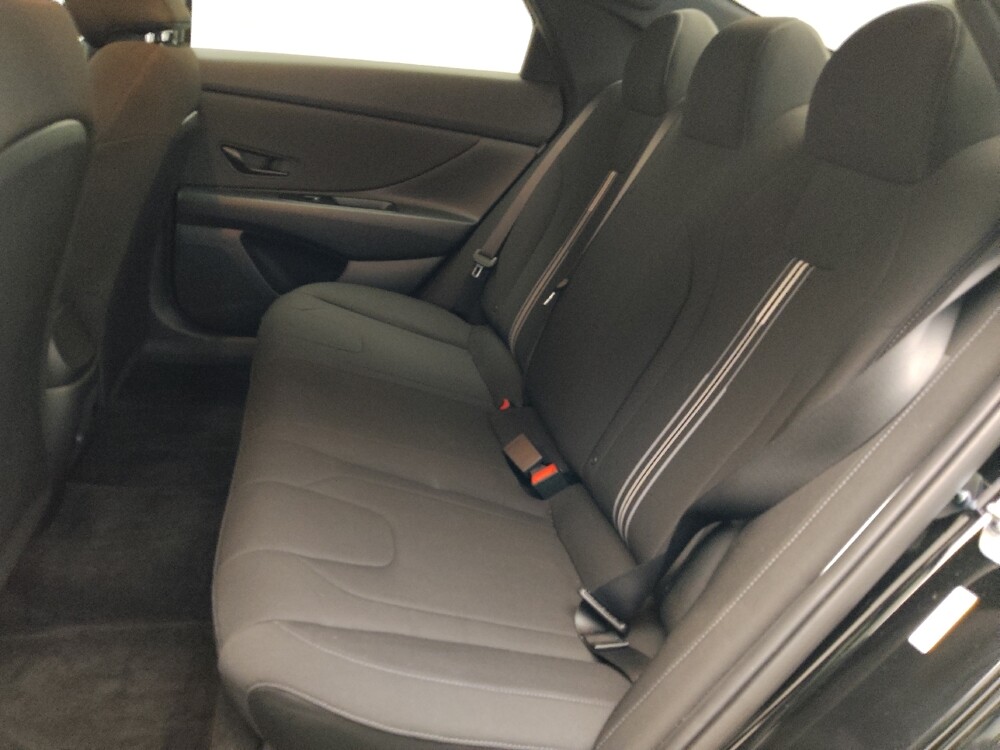 2025 Hyundai Elantra in Stone Mountain, GA 30083 - 18114658 18