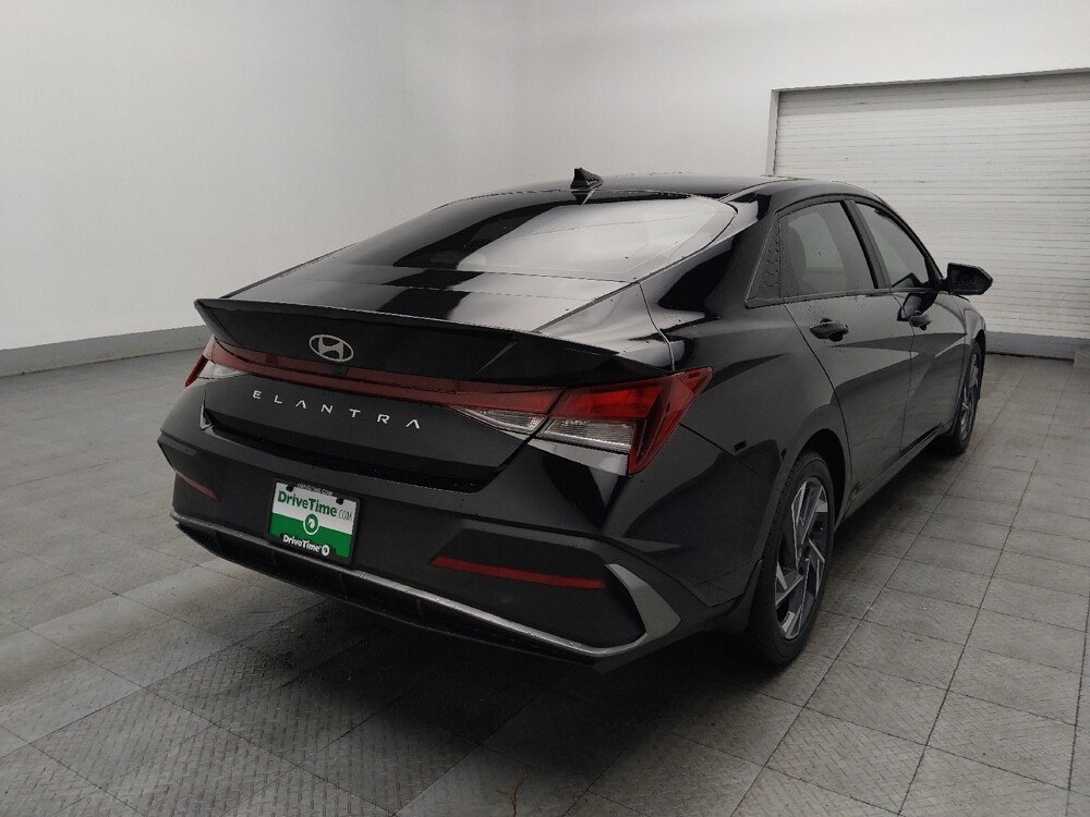 2025 Hyundai Elantra in Stone Mountain, GA 30083 - 18114658 9