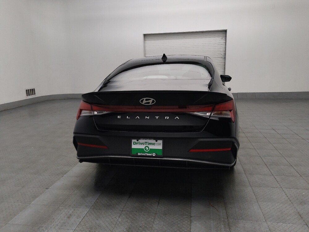 2025 Hyundai Elantra in Stone Mountain, GA 30083 - 18114658 7