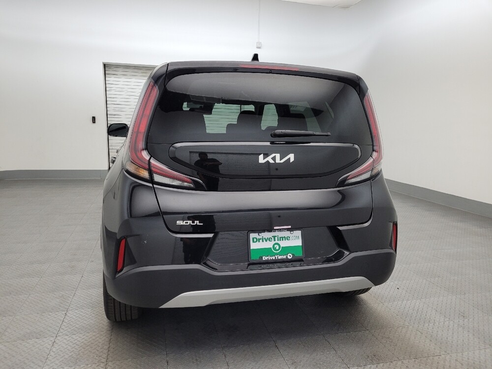 2023 Kia Soul in Phoenix, AZ 85015 - 18114659 6