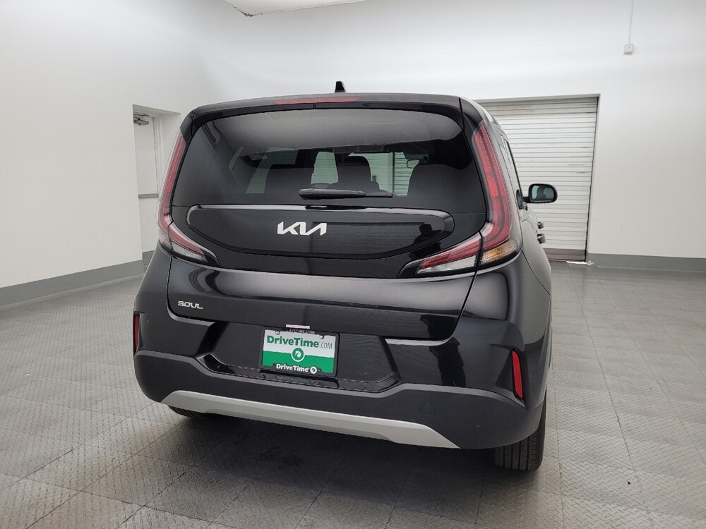 2023 Kia Soul in Phoenix, AZ 85015 - 18114659 7