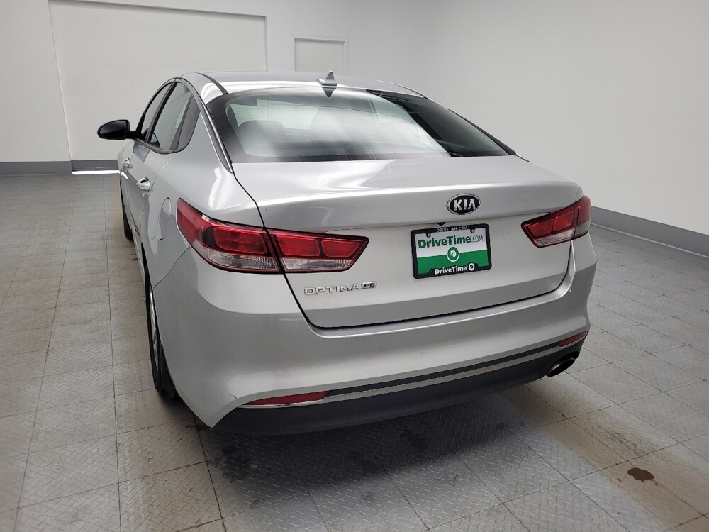 2017 Kia Optima in Memphis, TN 38115 - 18114660 6