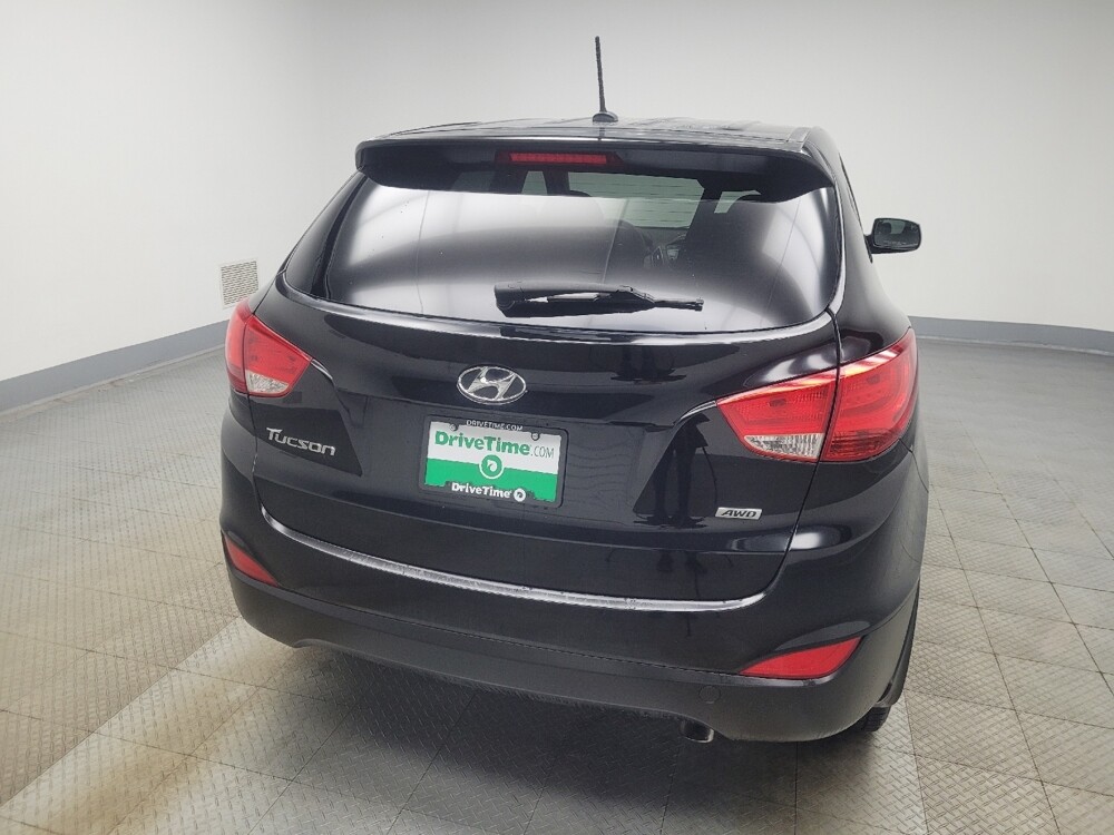 2015 Hyundai Tucson in Ft Wayne, IN 46805 - 18114662 7