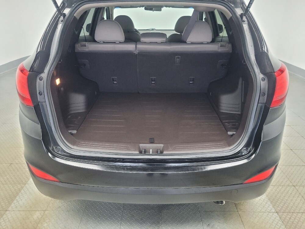 2015 Hyundai Tucson in Ft Wayne, IN 46805 - 18114662 29