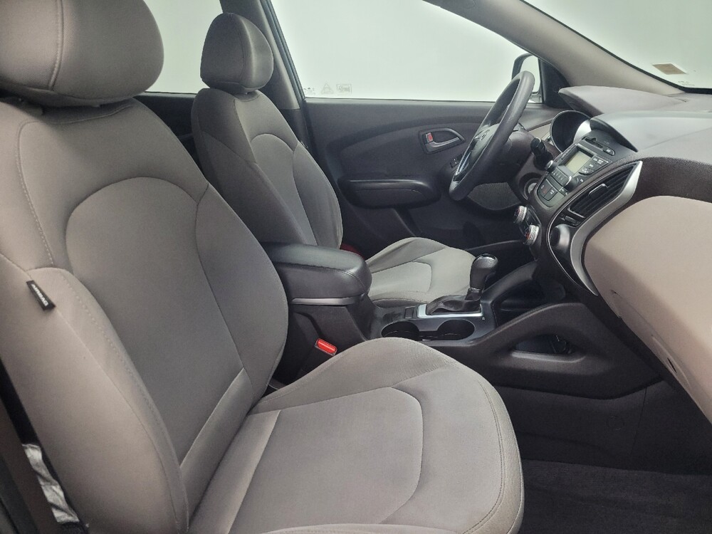 2015 Hyundai Tucson in Ft Wayne, IN 46805 - 18114662 21