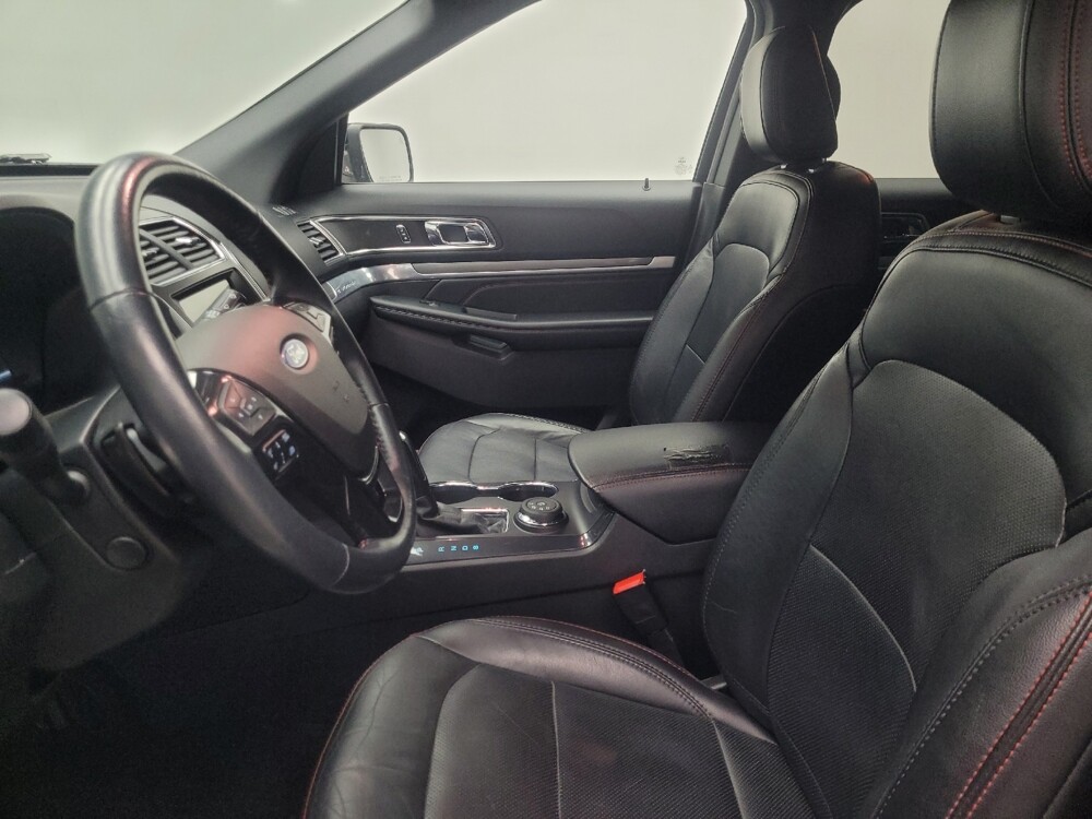 2018 Ford Explorer in Ft Wayne, IN 46805 - 18114672 17