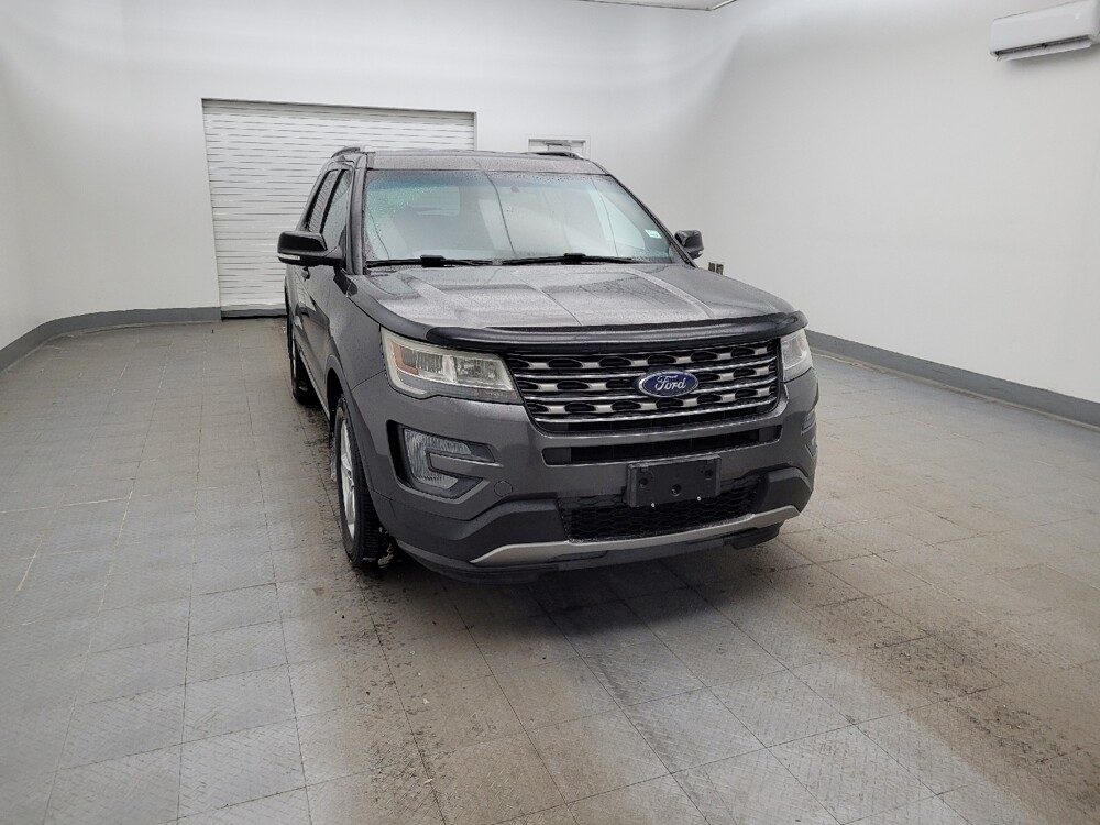 2017 Ford Explorer in Cincinnati, OH 45255 - 18114676 14