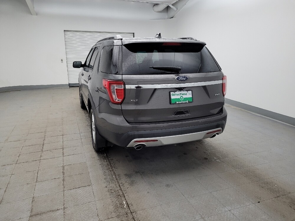 2017 Ford Explorer in Cincinnati, OH 45255 - 18114676 6