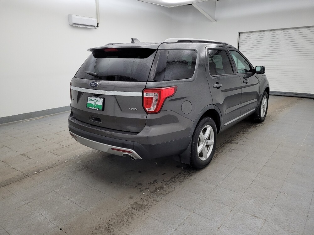 2017 Ford Explorer in Cincinnati, OH 45255 - 18114676 9