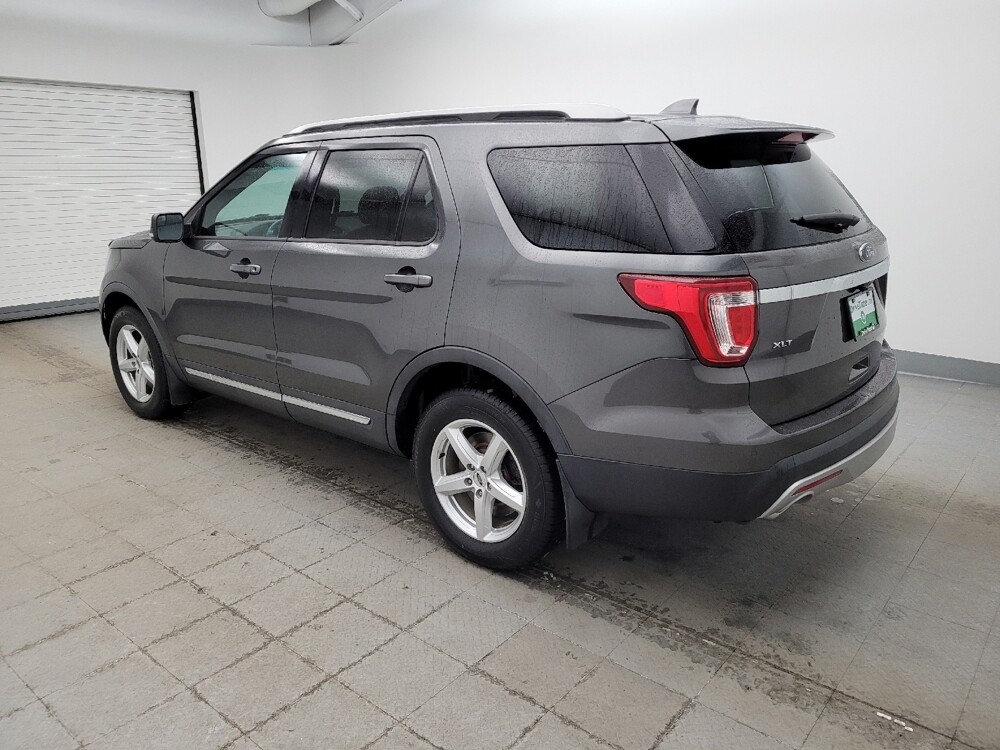 2017 Ford Explorer in Cincinnati, OH 45255 - 18114676 3