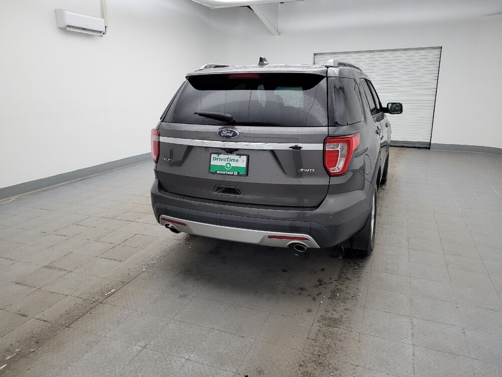 2017 Ford Explorer in Cincinnati, OH 45255 - 18114676 7