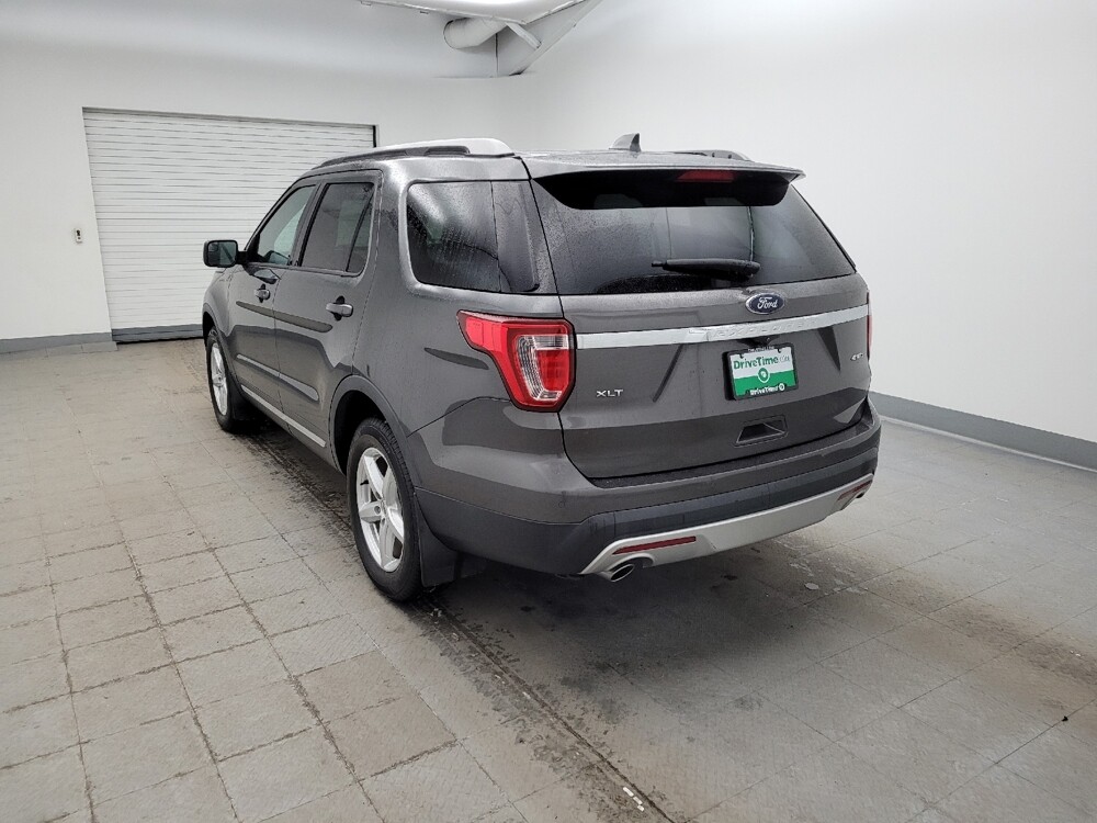 2017 Ford Explorer in Cincinnati, OH 45255 - 18114676 5