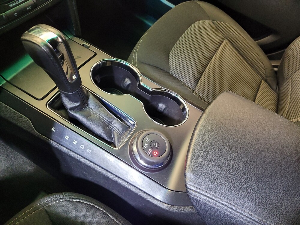 2017 Ford Explorer in Cincinnati, OH 45255 - 18114676 26