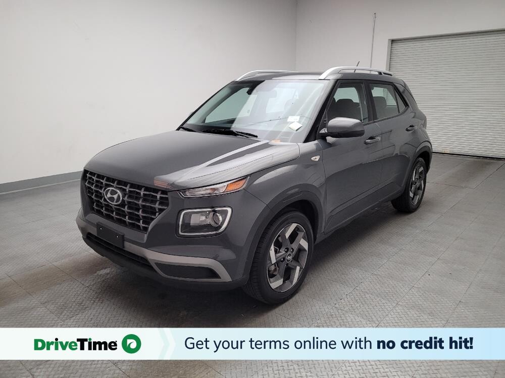 2025 Hyundai Venue in Downey, CA 90241 - 18114680