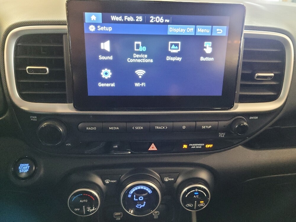 2025 Hyundai Venue in Downey, CA 90241 - 18114680 25