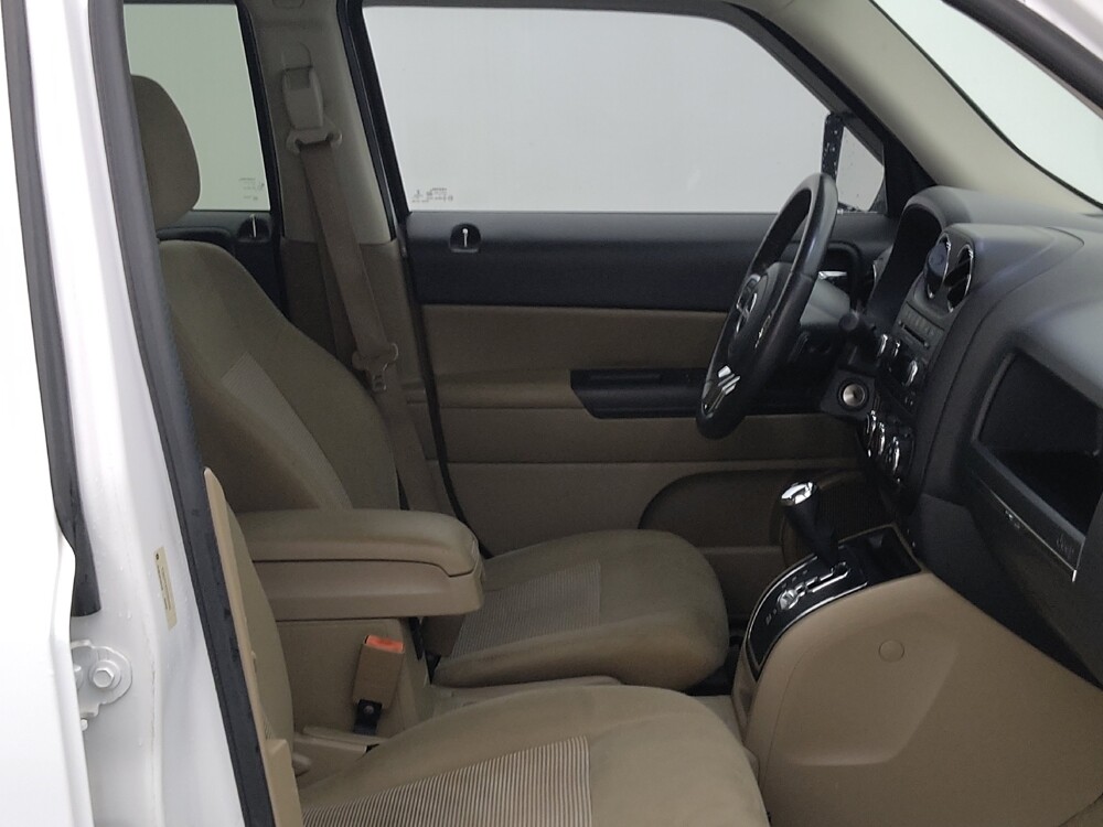 2014 Jeep Patriot in Tallahassee, FL 32304 - 18114683 21