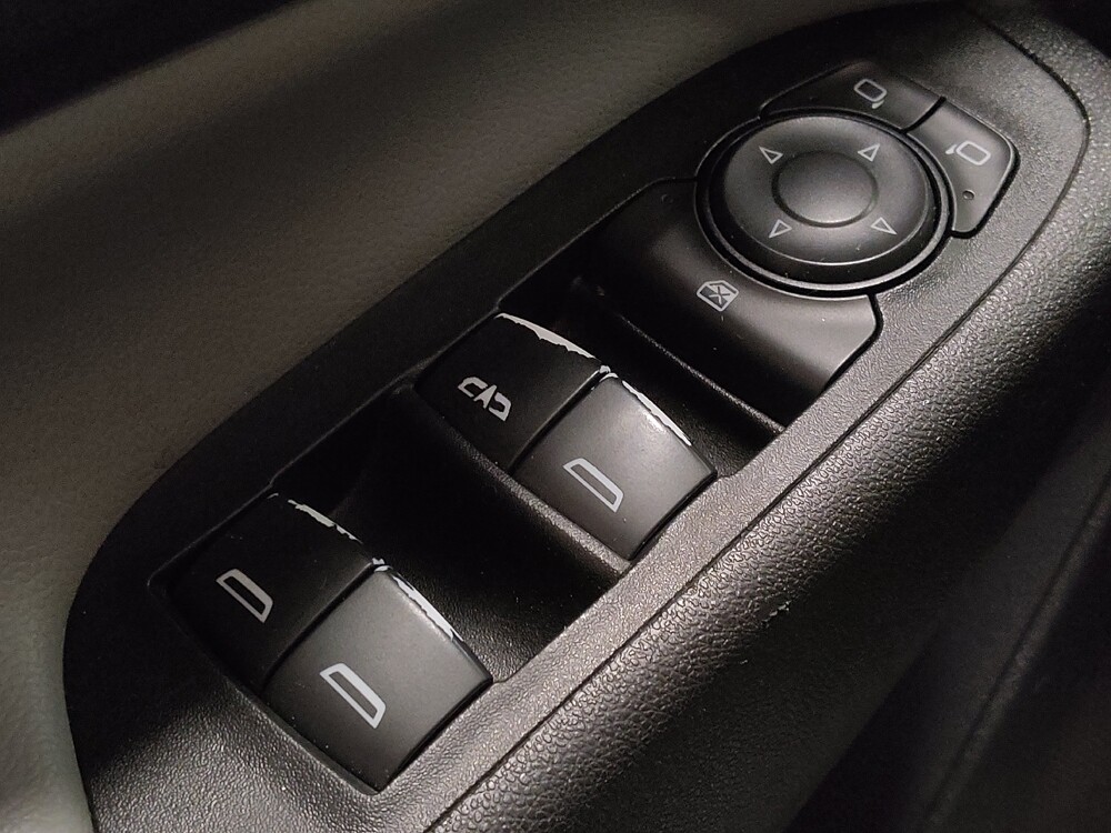 2020 Chevrolet Equinox in Pensacola, FL 32505 - 18114690 27