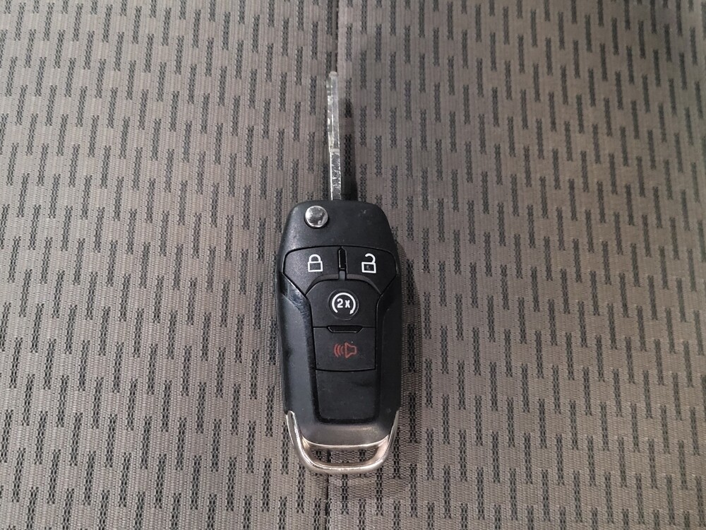 2018 Ford F150 in Hialeah, FL 33014 - 18114692 32