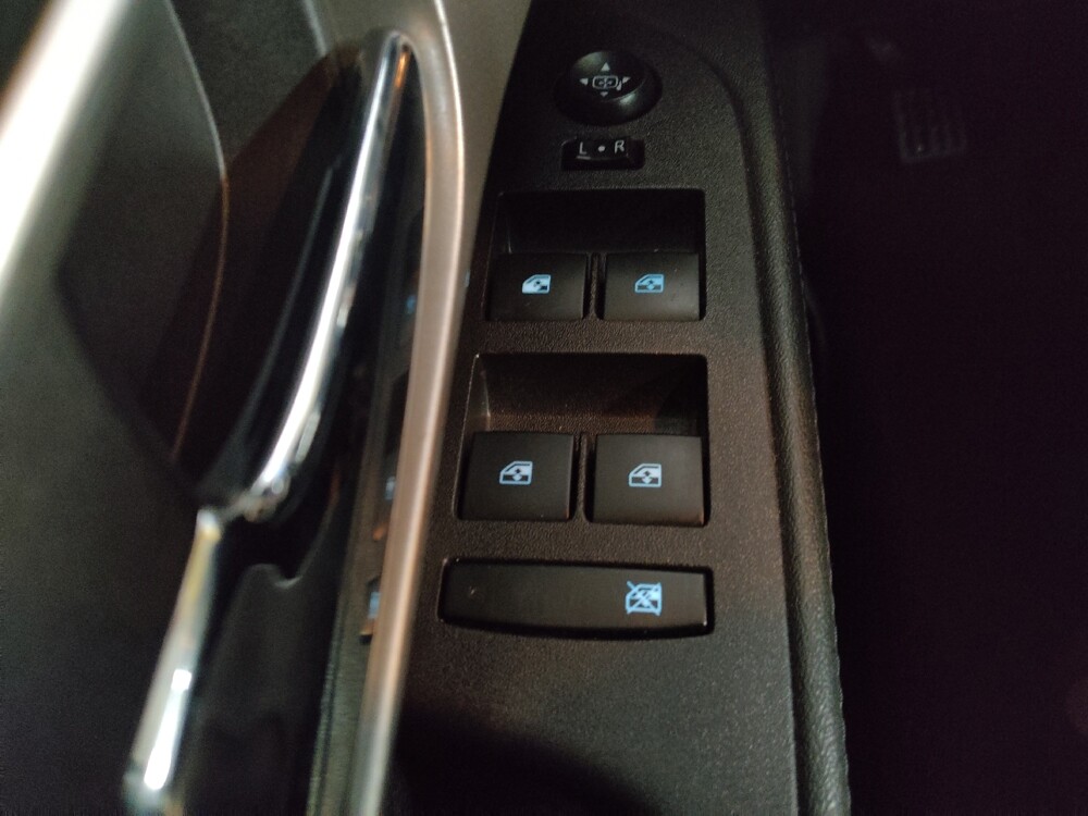 2017 Chevrolet Equinox in Albany, GA 31705 - 18114697 27