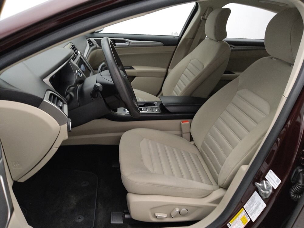 2018 Ford Fusion in Gladstone, MO 64118 - 18114700 17