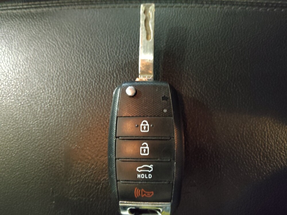 2020 Kia Optima in Arlington, TX 76011 - 18114703 32