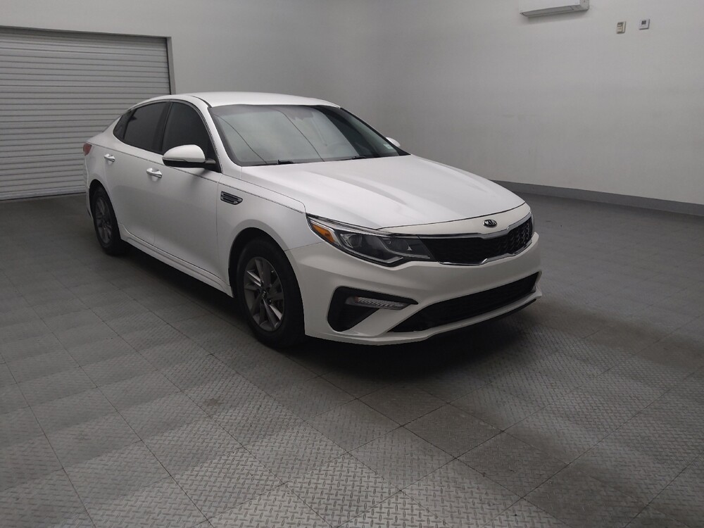 2020 Kia Optima in Arlington, TX 76011 - 18114703 13