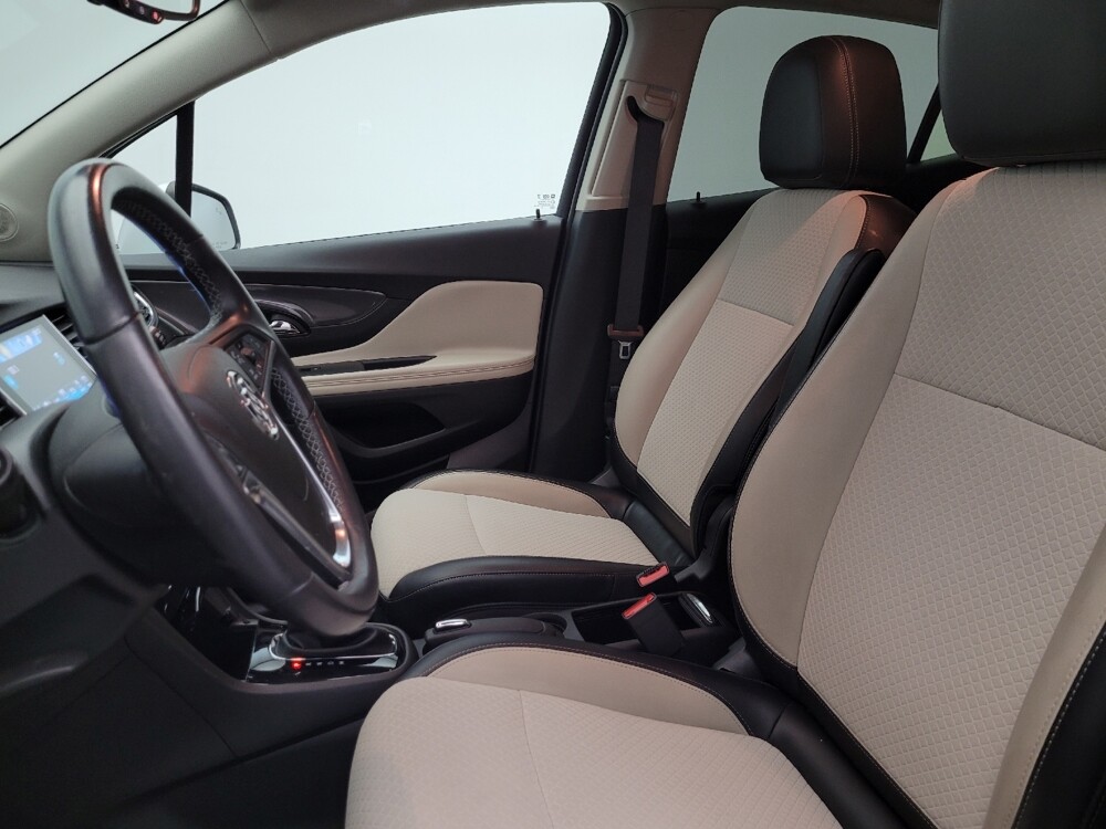 2019 Buick Encore in Glendale, AZ 85301 - 18114711 17