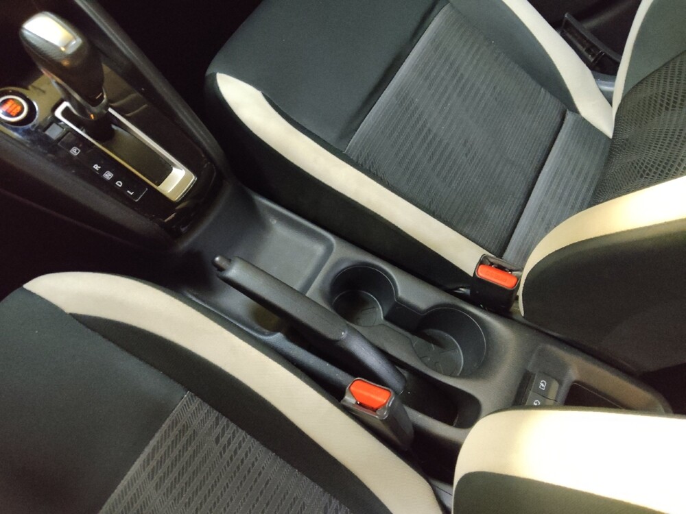 2021 Nissan Versa in Greenville, SC 29607 - 18114712 26