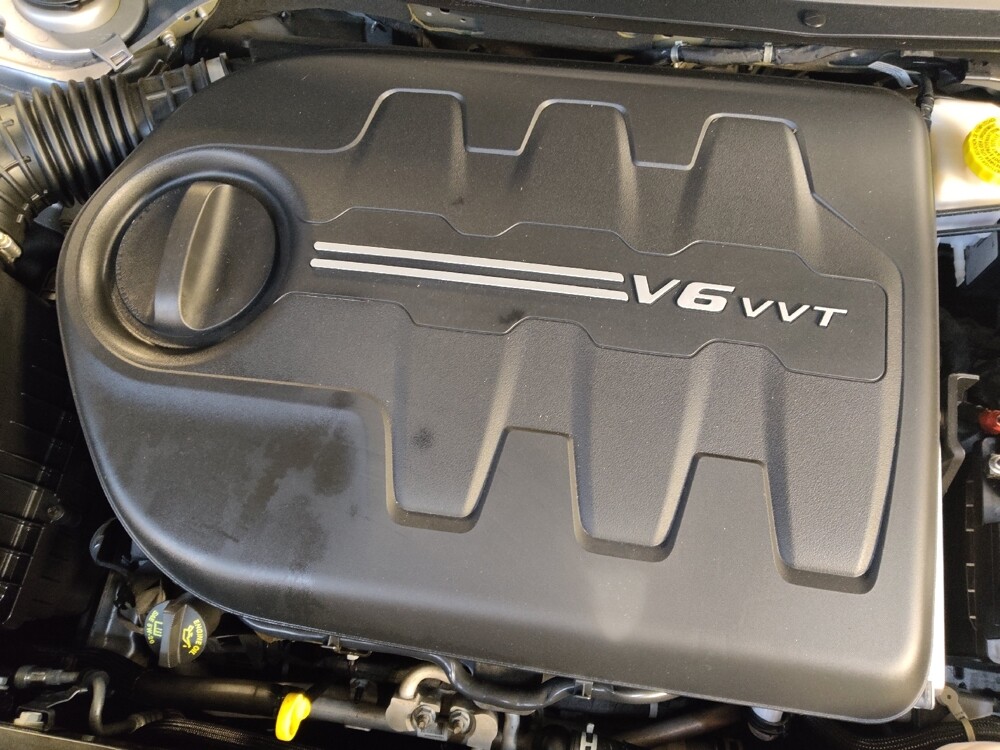 2020 Jeep Cherokee in Columbia, SC 29210 - 18114713 30