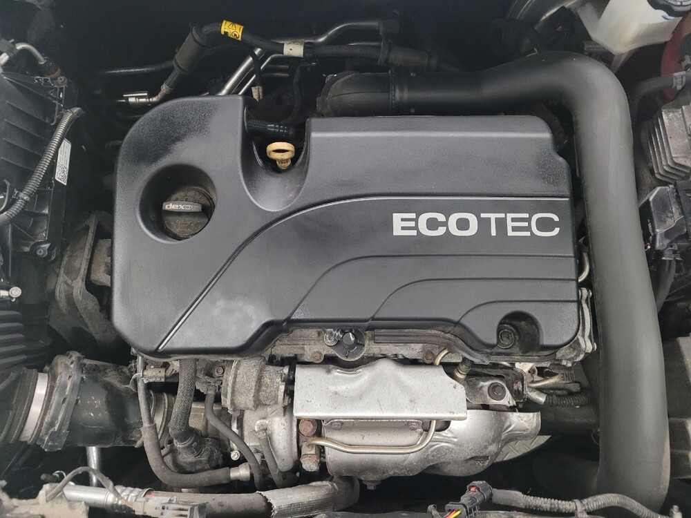 2019 Chevrolet Equinox in Eastpointe, MI 48021 - 18114720 30