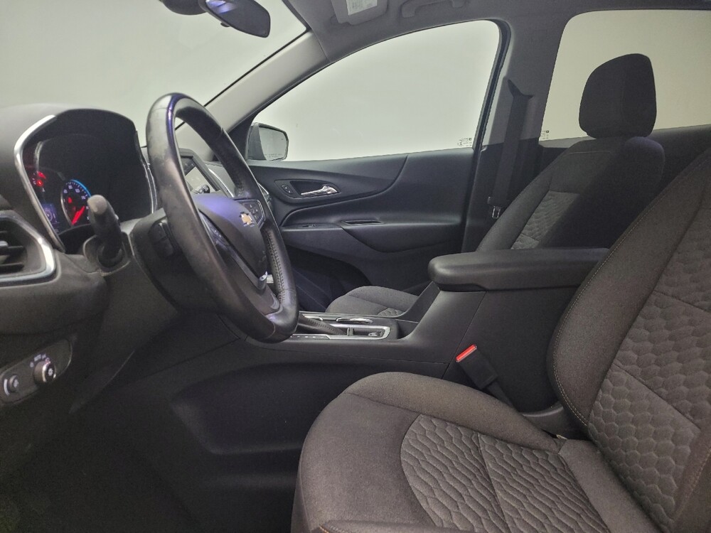 2019 Chevrolet Equinox in Eastpointe, MI 48021 - 18114720 17