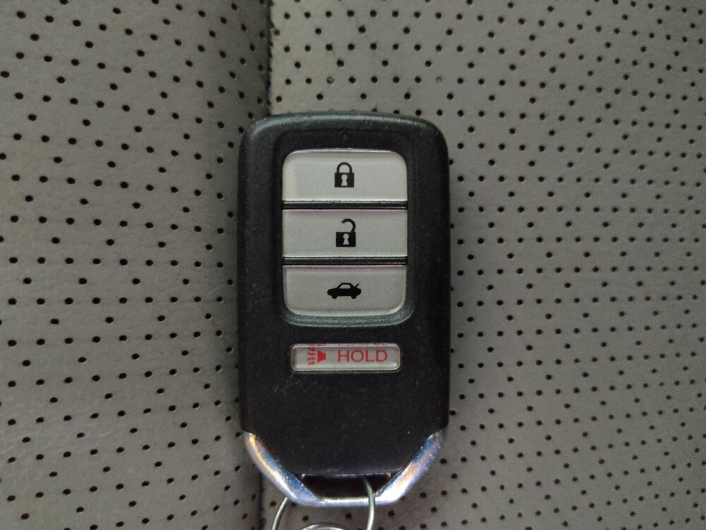 2015 Honda Accord in Clearwater, FL 33764 - 18114726 32