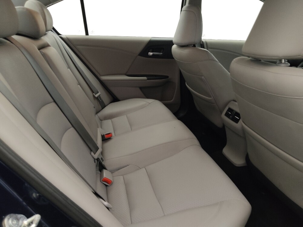 2015 Honda Accord in Clearwater, FL 33764 - 18114726 19