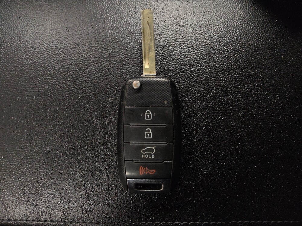 2016 Kia Sorento in Augusta, GA 30907 - 18114728 32