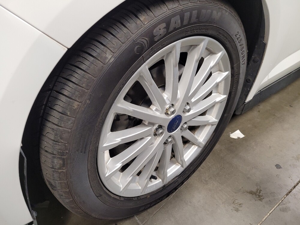 2013 Ford C-MAX in Torrance, CA 90504 - 18114730 31